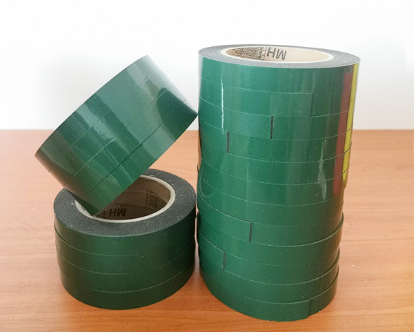 Tape busa tebal
