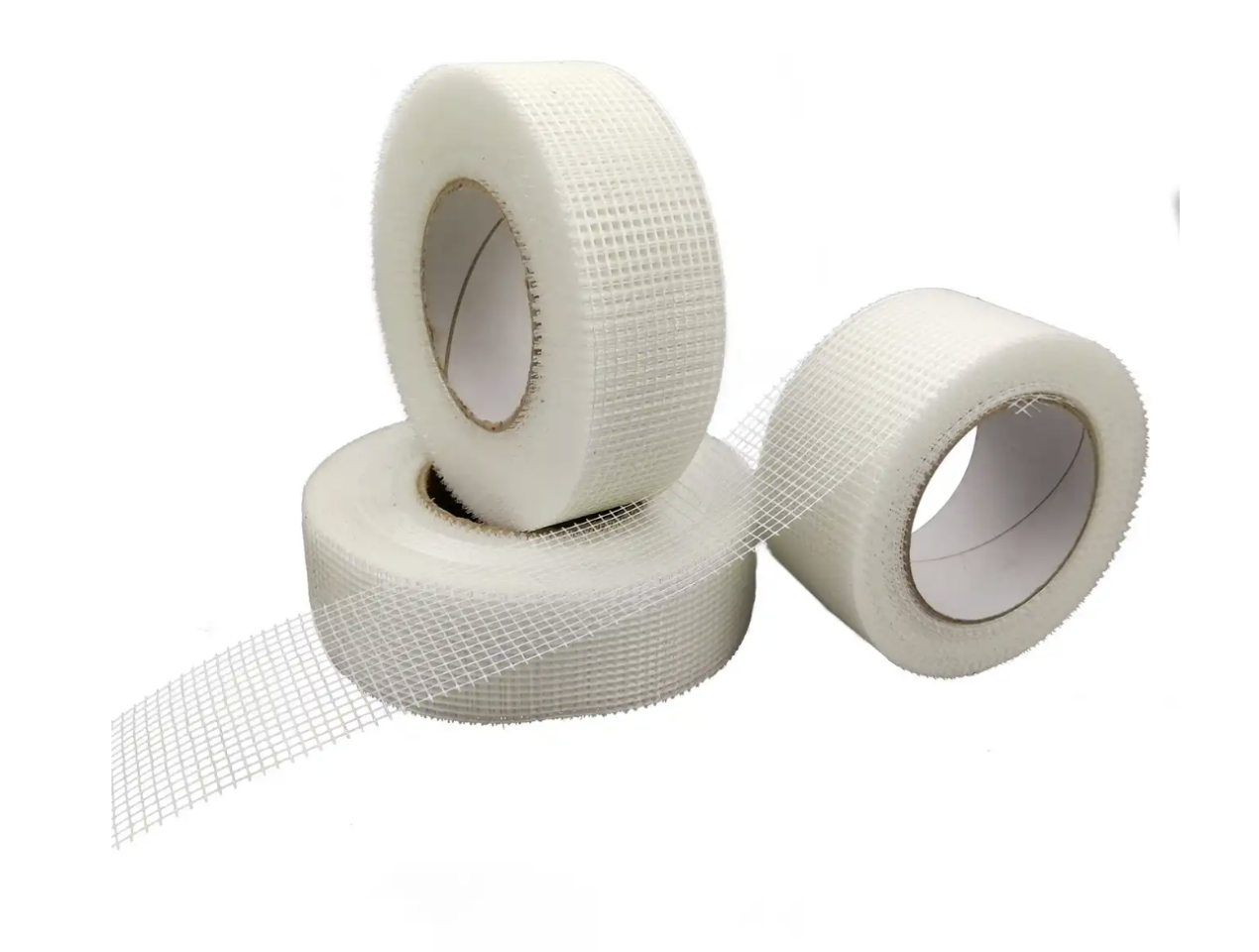 Apa sifat-sifat serat sing luar biasa dibandhingake karo tape biasa?